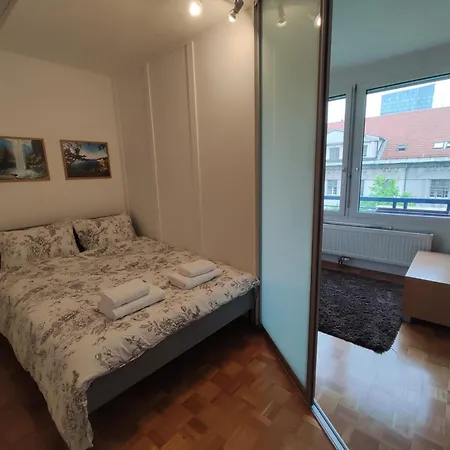 Apartamento Mcs Metro *